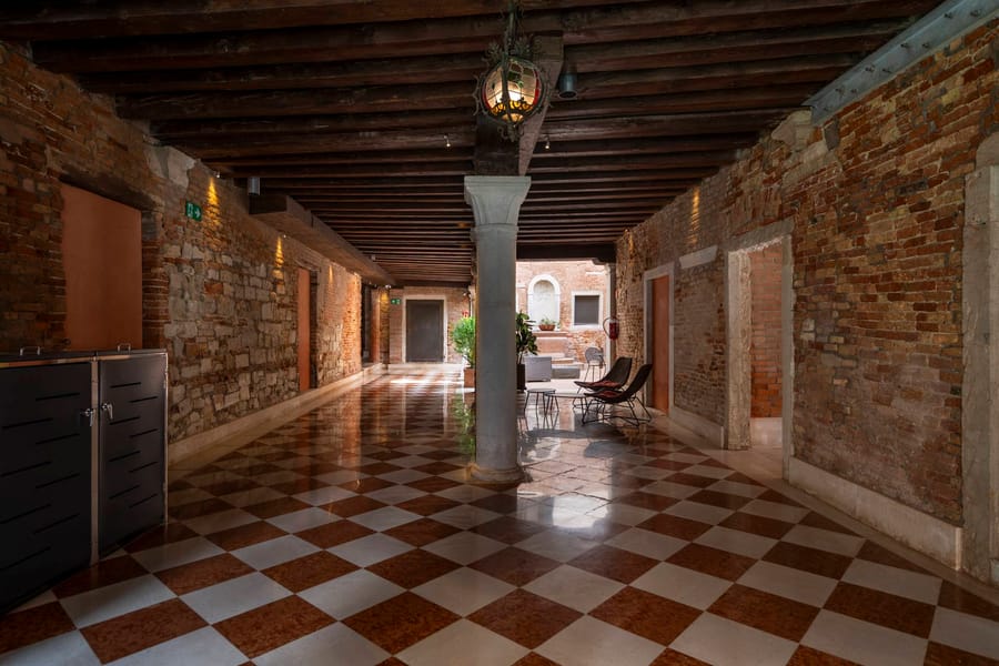 Interni Palazzo Morosini Venezia 10